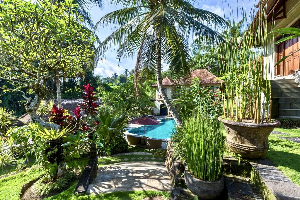 Hotel Villa Ubud Экстерьер фото